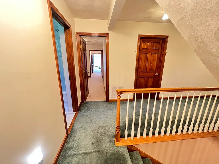 5 Kinney Ave — Photo 19