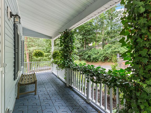 JanetB-6 Croton Dam Rd-04.JPG