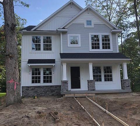 2nd image of 1942 Chippewa Dr