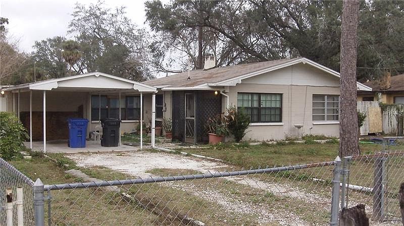 1st image of 916 E 120th Ave