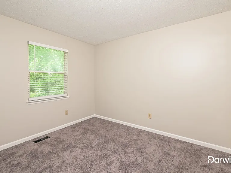 10450 Summer Creek Dr — Photo 10