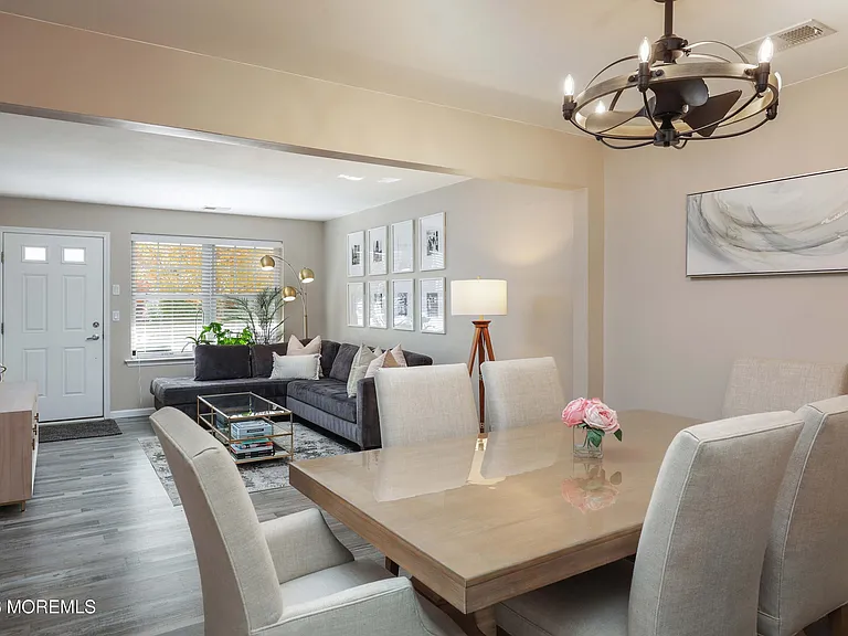 207 Harvest Way — Photo 15