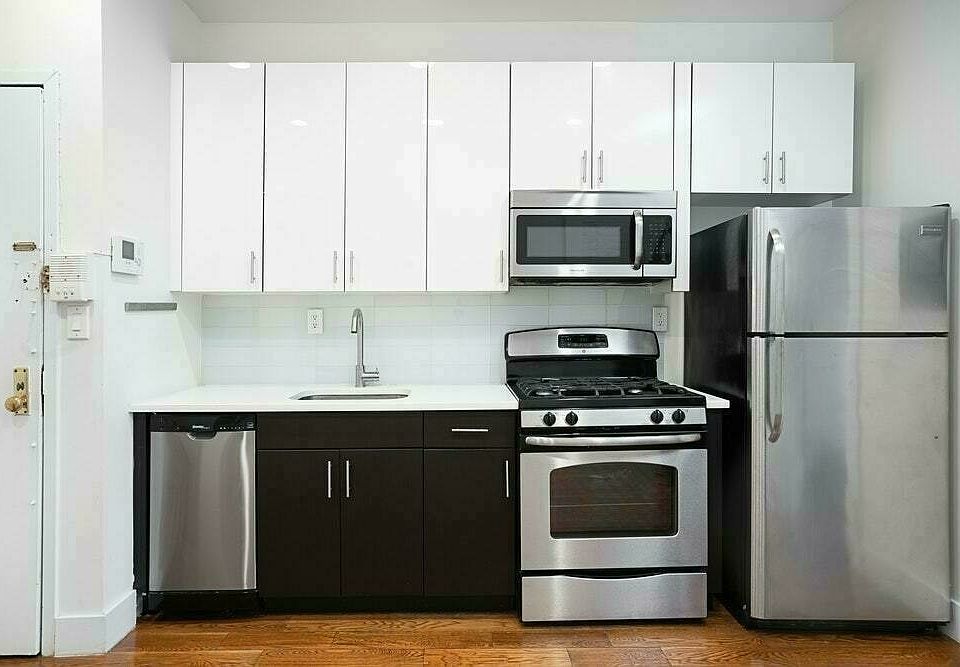 1st image of 943 Columbus Ave APT 5D