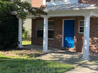 2537 Quarry Ridge Ln, Raleigh, NC 27610