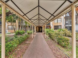 3800 N Hills Dr APT 312, Hollywood, FL 33021