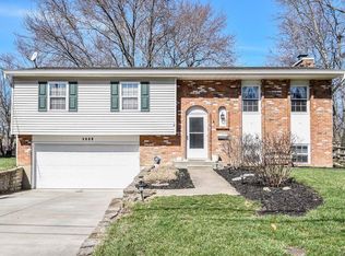 1860 Lindenhall Dr, Loveland, OH 45140
