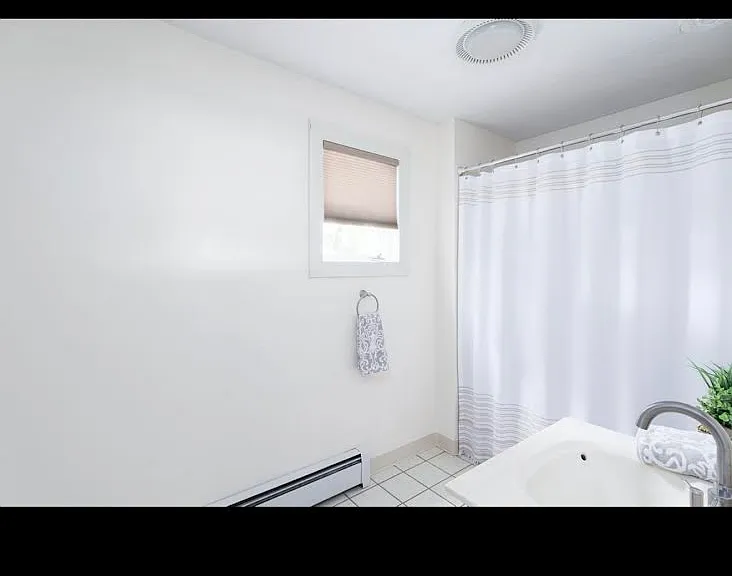 34 Sherbrook Ave #1 — Photo 5