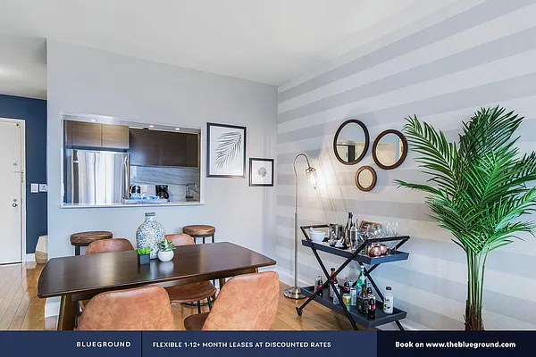 Rented by The Blueground | media 31