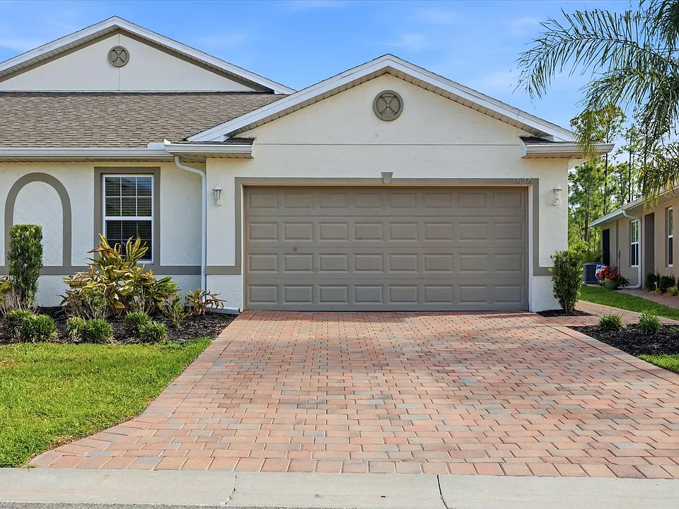 20579 Plumwood Loop