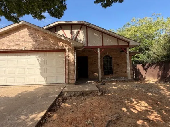 623 Moss Rose Ct, Dallas, TX 75217