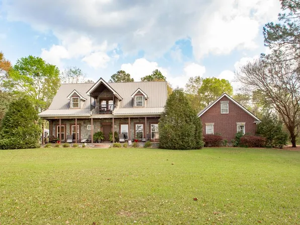 1803 Lake Dr, Screven, GA 31560