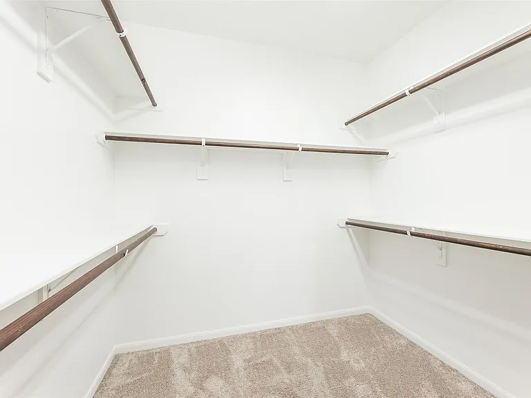 16915 Sedum Grn — Photo 18