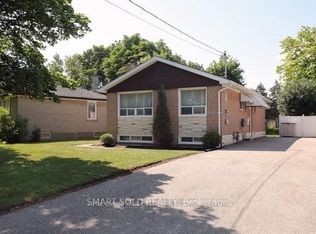414 Taylor Mills Dr N, Richmond Hill, ON L4C 2V2