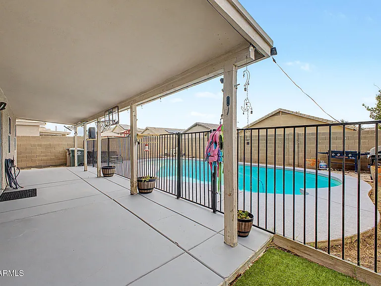11593 W Retheford Rd — Photo 8