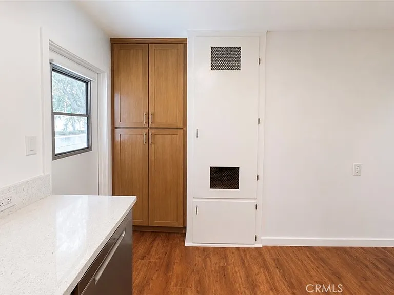 15226 Normandie Ave #B — Photo 18