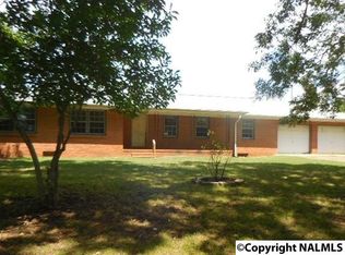 421 Hegia Burrow Rd, Huntsville, AL 35803