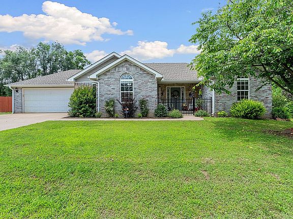 3rd image of 5 Millsap Cir