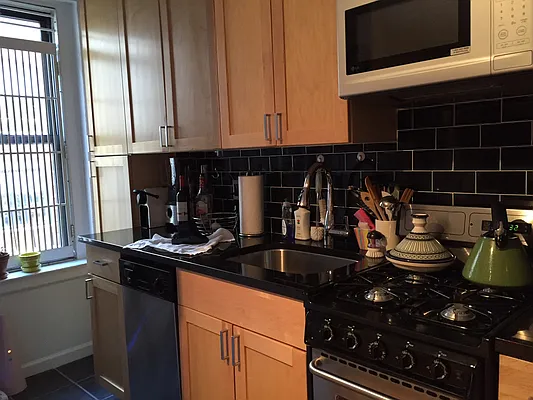 Rented by MyGradPad | media 20