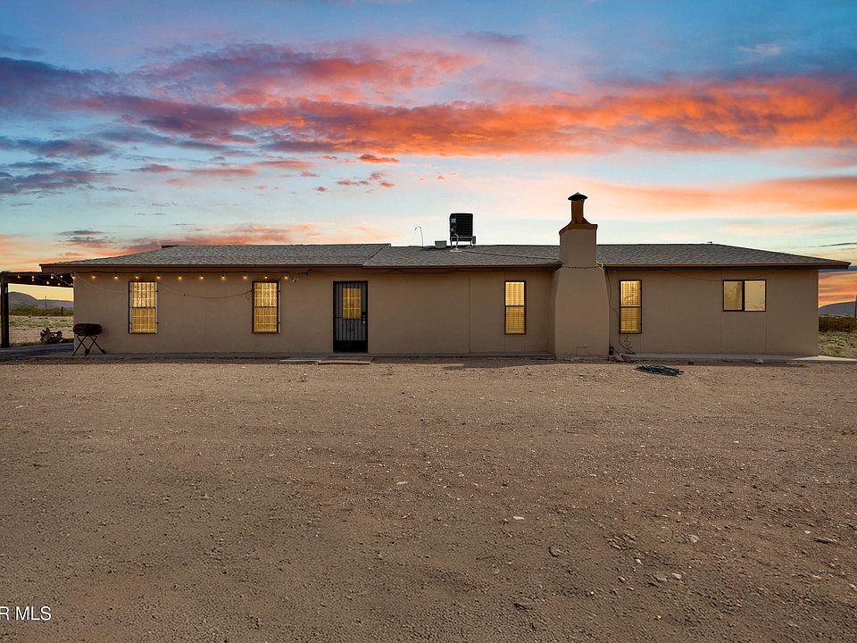 1st image of 17474 Arratia Ave