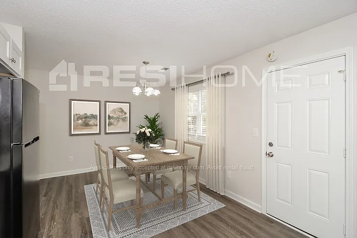 271 Chesapeake Way — Photo 4