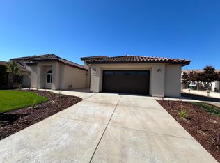 8385 Lake Shore Dr, Chowchilla, CA