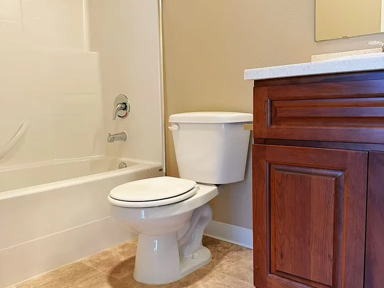 5121 Solberg Dr SW — Photo 9