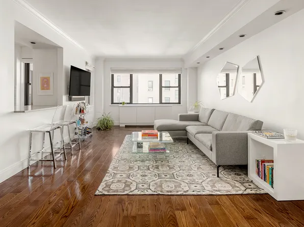 136 East 76th Street 8C image 1 of 9