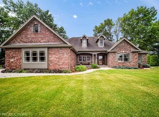 310 Eastwood Dr, Kouts, IN 46347