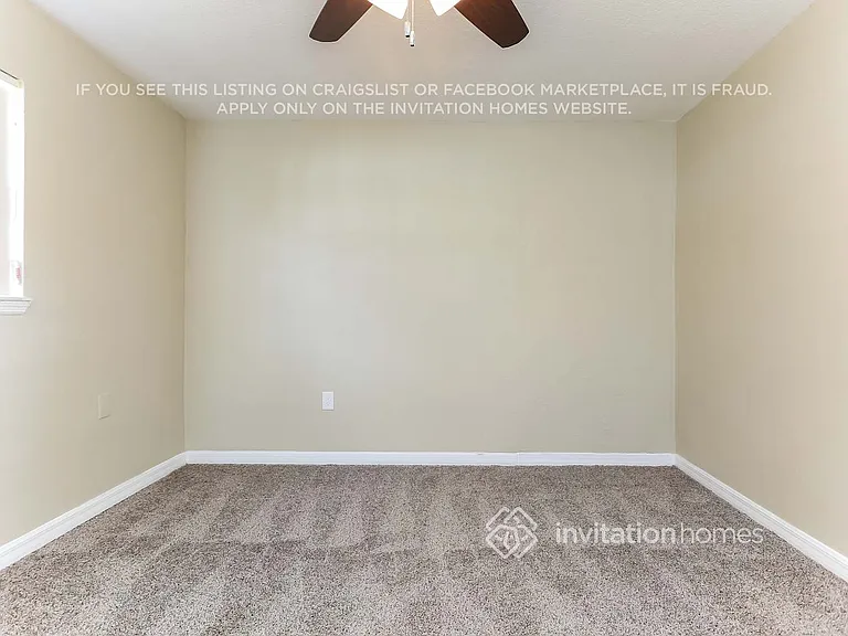 8410 NW 24th Pl — Photo 8