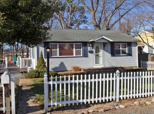10 Stuyvesant Rd, Brick, NJ 08723