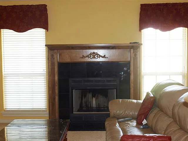 3706 NE Fieldcrest Dr — Photo 7
