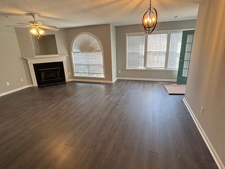 1914 Salem Bluff Dr #1914 — Photo 4