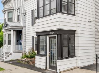 819 1st St, Rensselaer, NY 12144