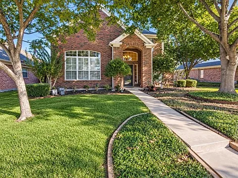 3 bed, 2.5 bath, 1984 sqft, $3,100 — Photo 2