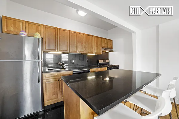 Rented by Citi Habitats | media 10