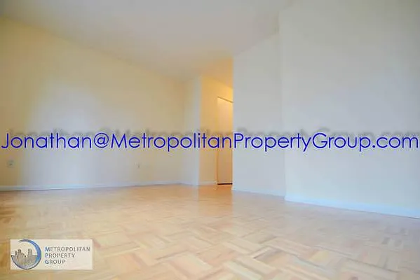 Rented by Metropolitan Property Group | media 19