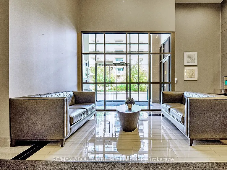 2490 Old Bronte Rd #219 — Photo 6