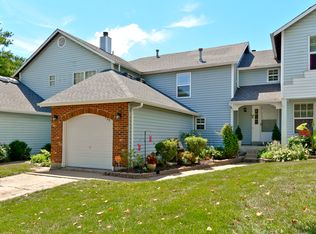 135 Old Buggy Ct, Saint Peters, MO 63304