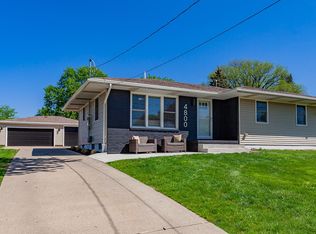 4800 Fairview Dr, Pleasant Hill, IA 50327