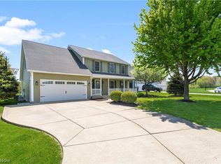 536 Snowy Egret Dr, Huron, OH 44839