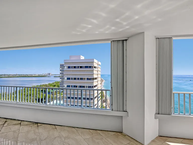 5200 N Ocean Dr #1201 — Photo 30