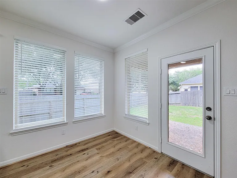 2814 Bay Springs View Ct — Photo 16