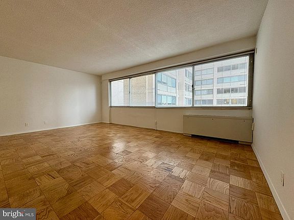 4th image of 5500 Friendship Blvd APT 915N