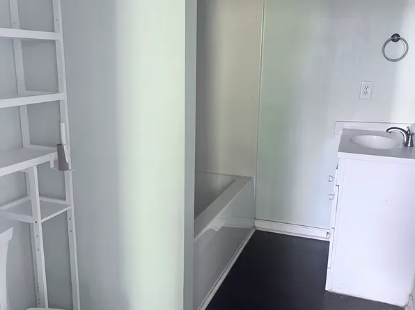 1627 W Main St APT 1, Richmond, VA 23220