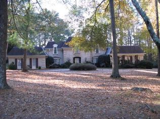 420 Country Club Dr, Griffin, GA 30223