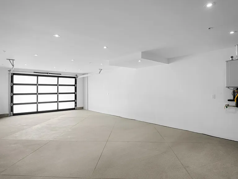 246 Playa Del Norte St — Photo 22