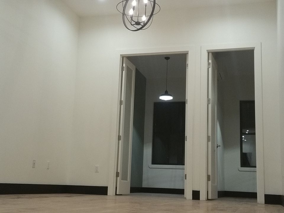1st image of 302 Stanhope St APT 3L