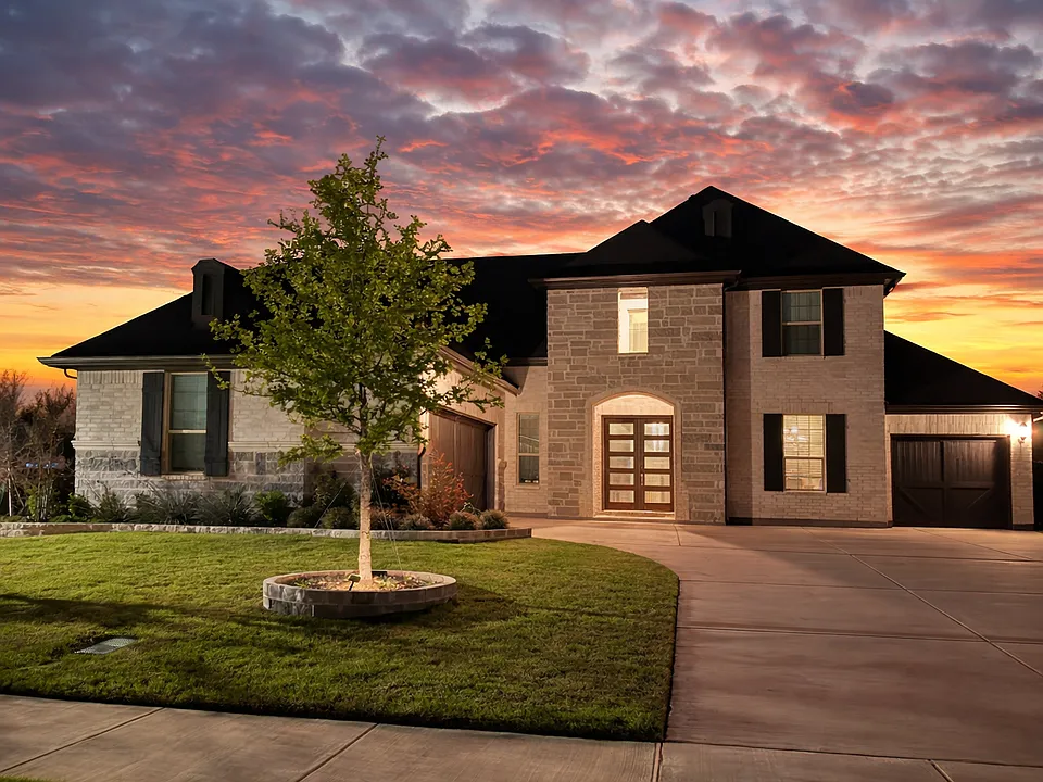 1731 Tombstone Dr