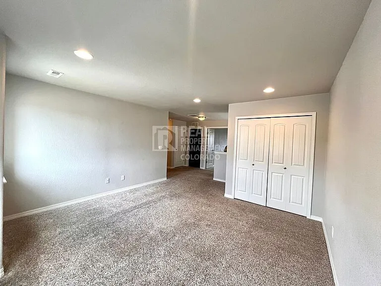 7215 Cedar Brush Ct — Photo 9