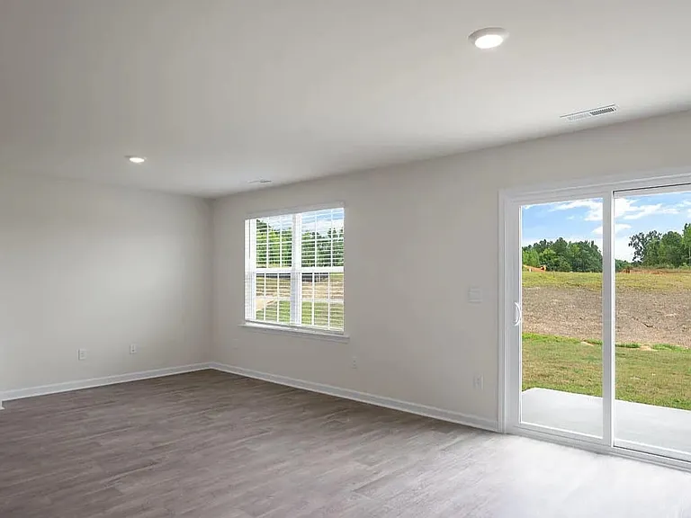 216 Olive Br — Photo 13